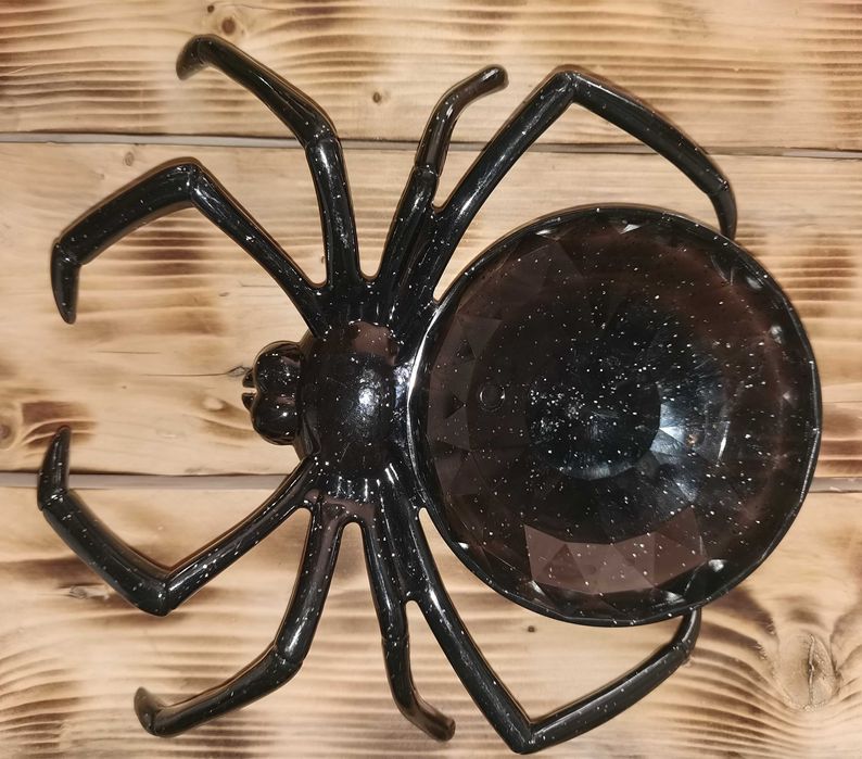 Тарелка "Паук" черная