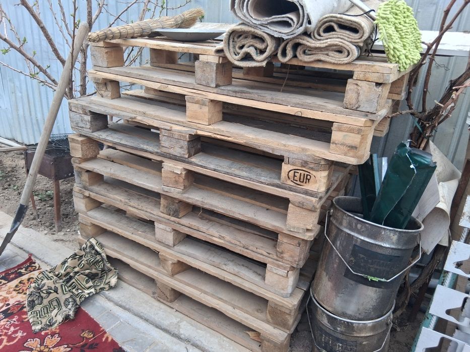 Продам палеты евро