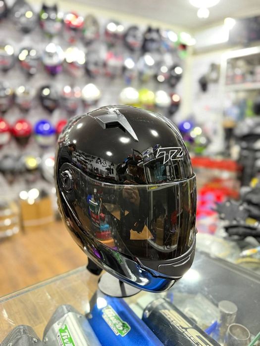 TZ Series: Premium Himoya va Elegant Dizayn Moto, Skuter va Kaska
