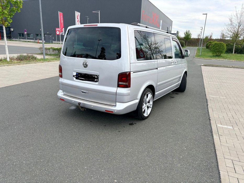 T5 Multivan 2,5  174 cai