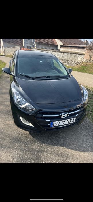 Vând Hyundai i30 euro 6 2016 diesel manual