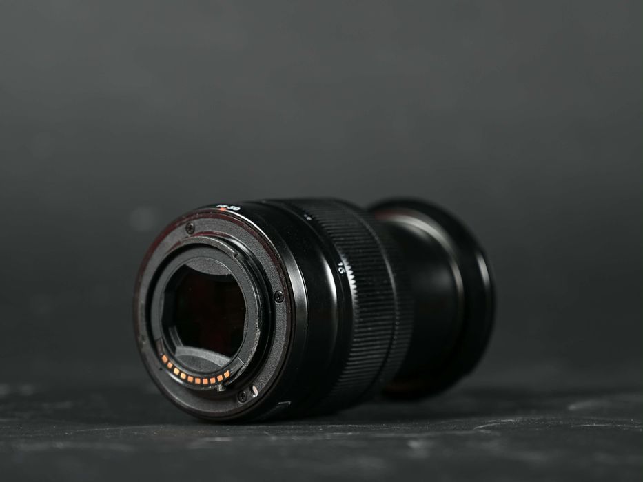 Fujifilm X-T20 с обектив Fujinon XC 16-50mm f/ 3.5-5.6 и поляризиращ филтър