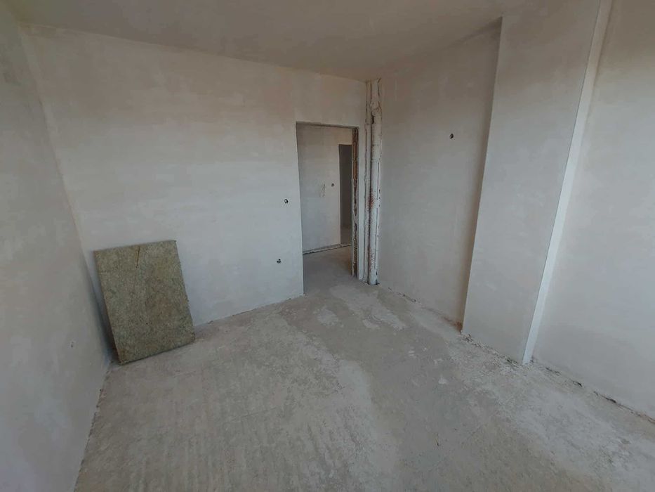 Продава се Двустаен апартамент в Търговище, Център - 70 кв.м за 1166 €/кв.м - Снимка #8