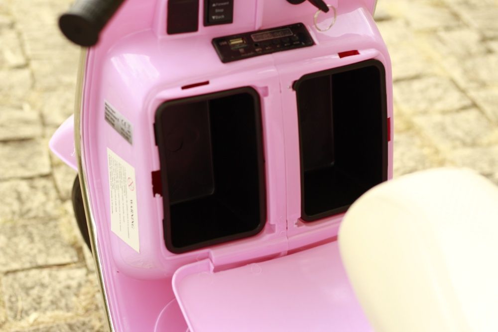 Scuter electric pentru copii Piaggio Vespa Roller 50W 12V 7Ah #Pink