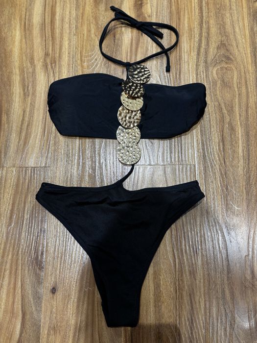 Купальники разные, размеры М и S ща