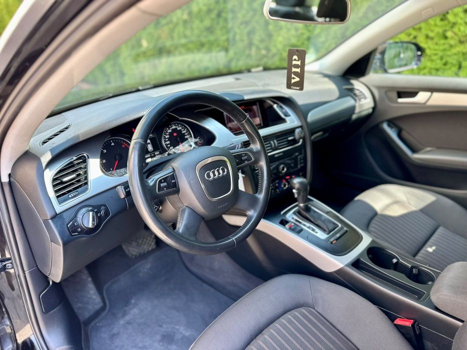 AUDI A4 Avant 2012 — imagine 4