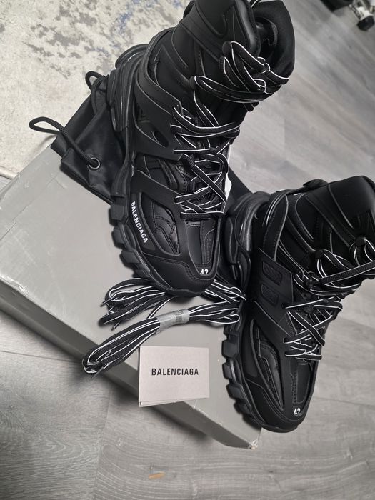 Adidasi Balenciaga  42
