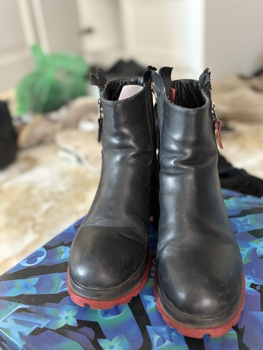 Продам обувь весна