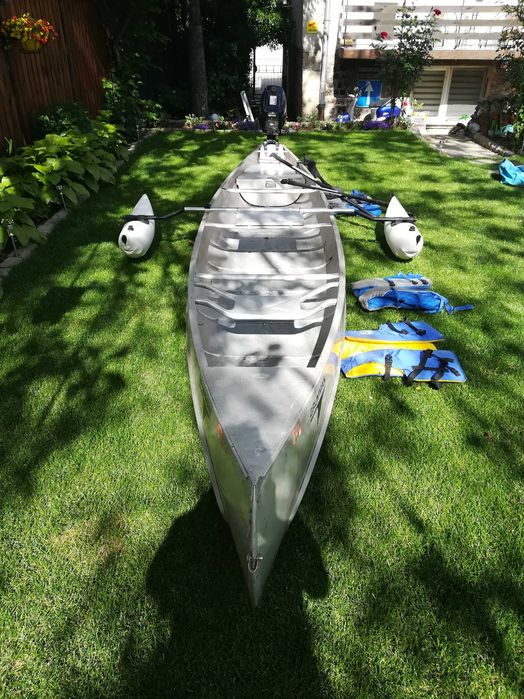16 feet Grumman Squareback Aluminum Canoe
