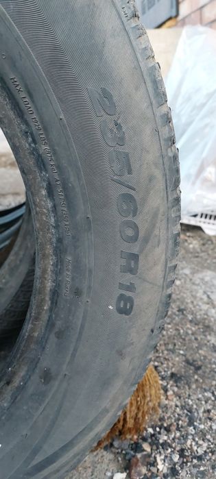 Продам резину 235/60/R18 Б/у
