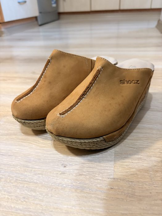 Дамски обувки сабо от естествена кожа в два цвята