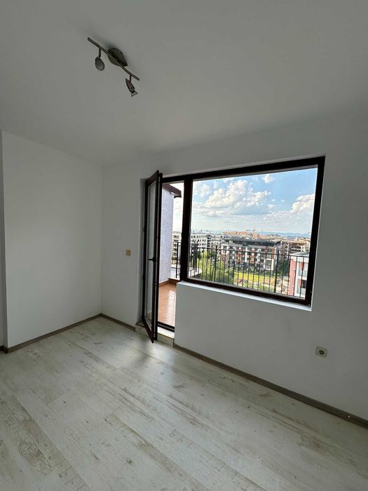 Продава се Двустаен апартамент в София, Малинова долина - 82 кв.м за 1113 €/кв.м - Снимка #1