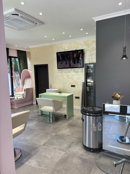 Дава се под наем  в София, 7-ми 11-ти километър -  кв.м за 612 € - Снимка #1