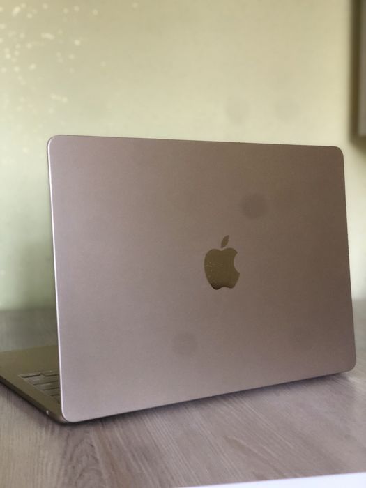 MACBOOK AIR M4 egasidan