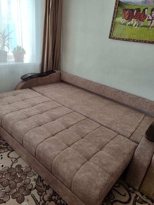 Диван сатылады, срочно!