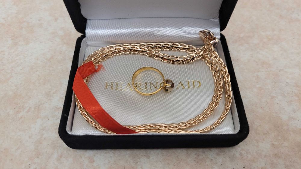 Продам позолоченную цепочку и кольцо (бижутерию)