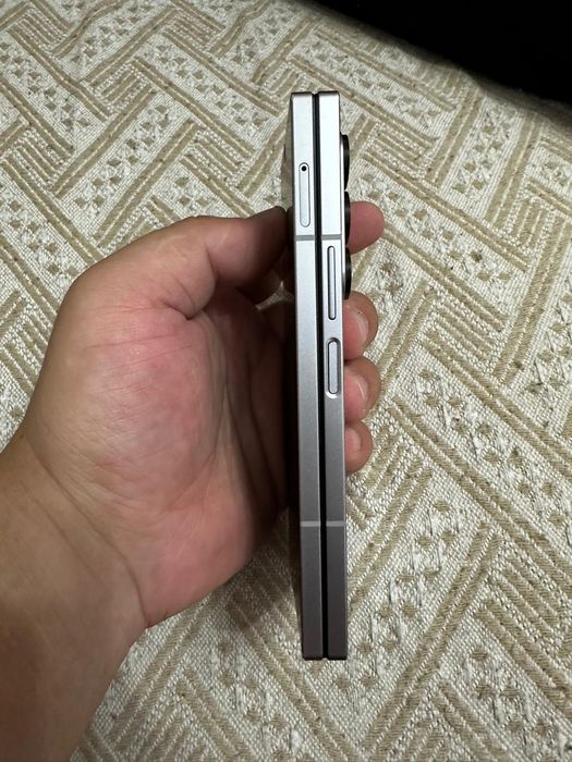 Z FOLD 6 12/256 продажа обмен