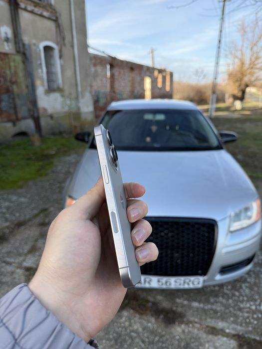 Iphone 16 pro 93% 128 gb