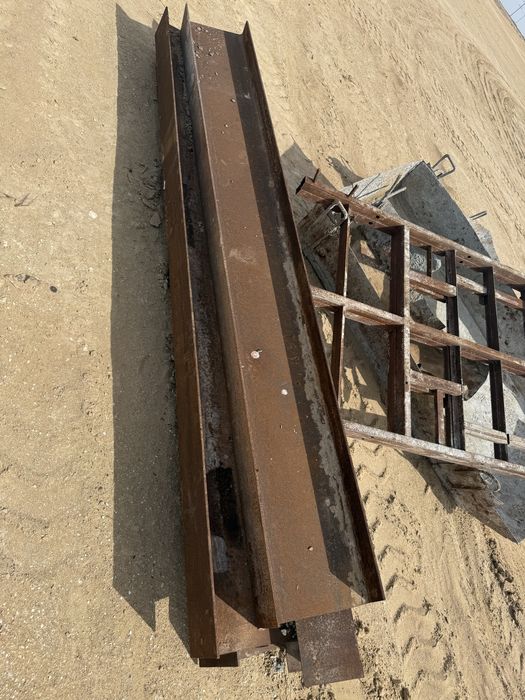 балка металлическая