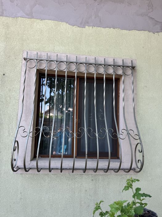 Grilaje geamuri de vanzare