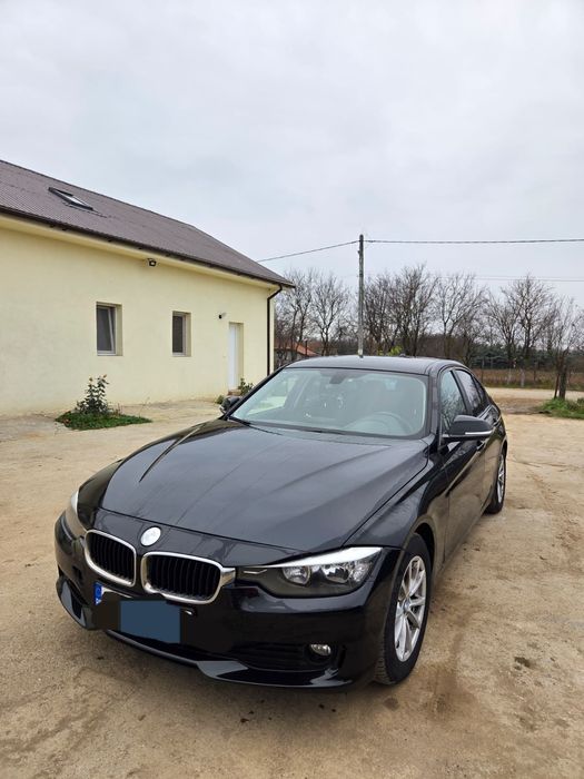 BMW 318d Sedan, motorizare 2.0 Diesel (1995 cmc), 143 CP, an fabricație 2012