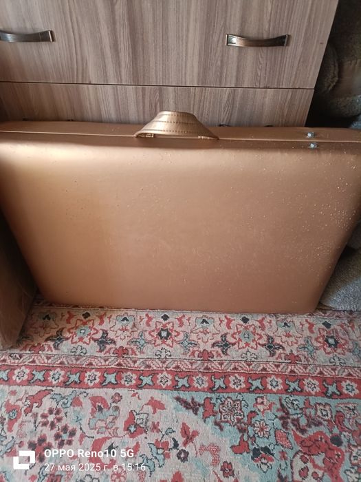 Продам кушетку чемодан