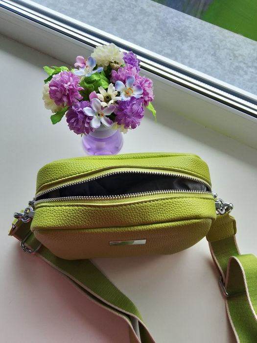 Новая Сумочка !!!цвет Лайм