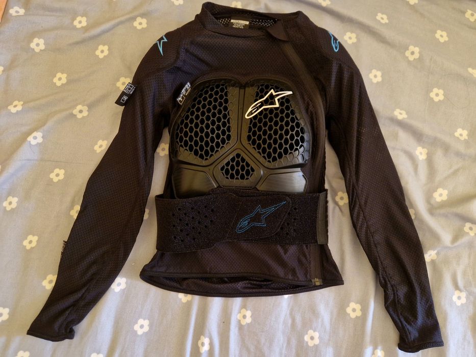 Vând armură moto Alpinestars Stella Bionic Action V2 pentru damă
