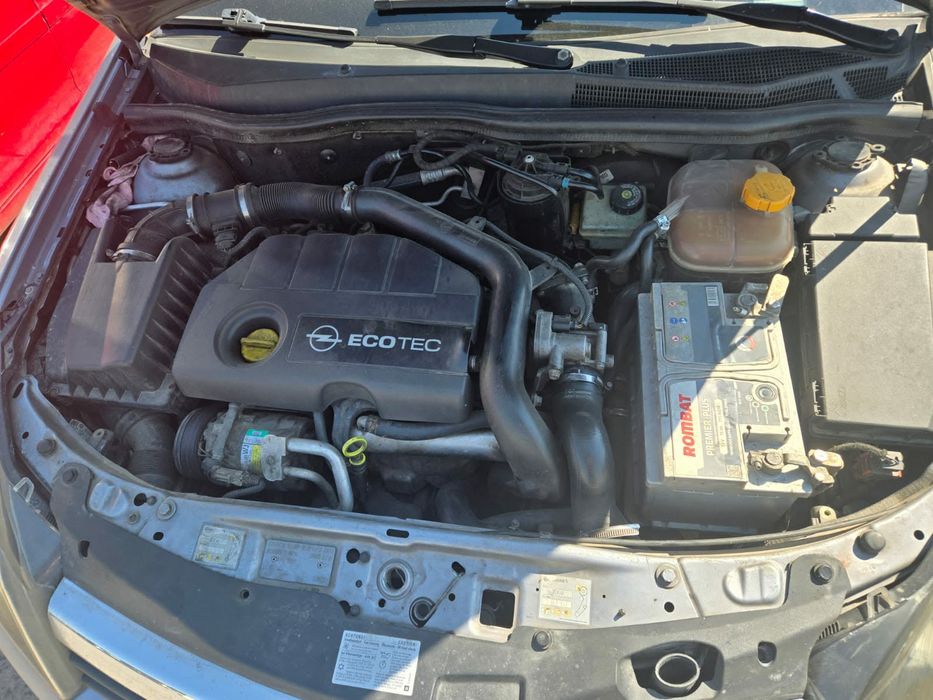 Vând Opel Astra H