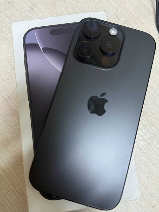 Apple iPhone 16 Pro ( Уральск 0702 ) ЛОТ 891384