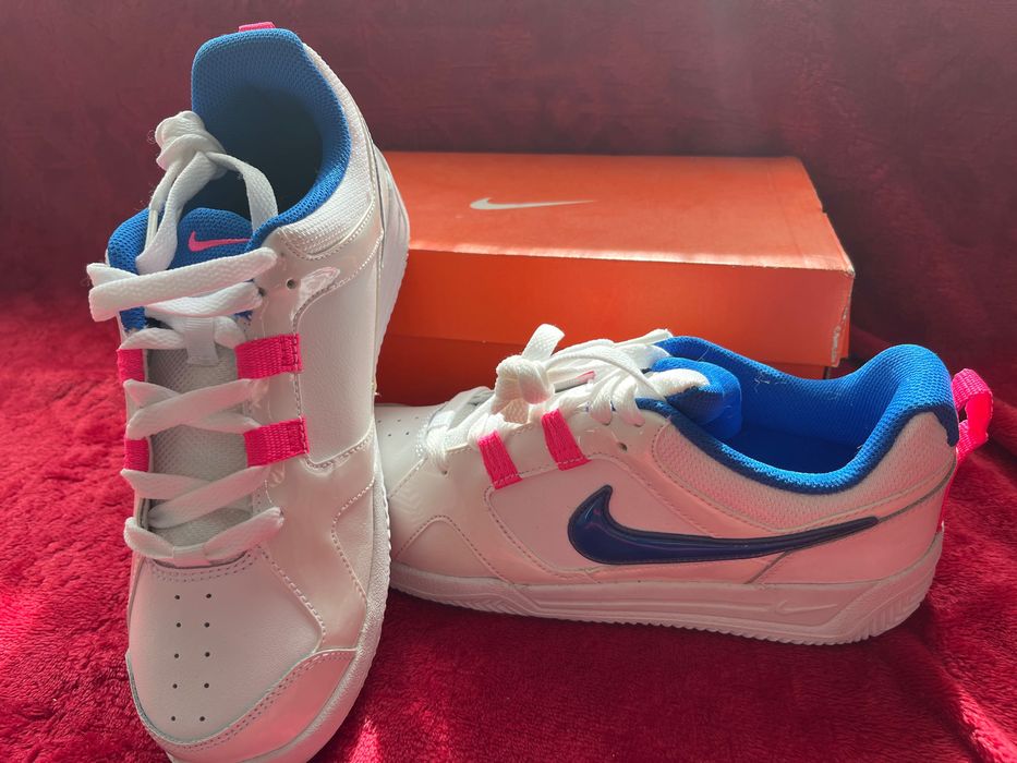 Маратонки Nike Lykin 11