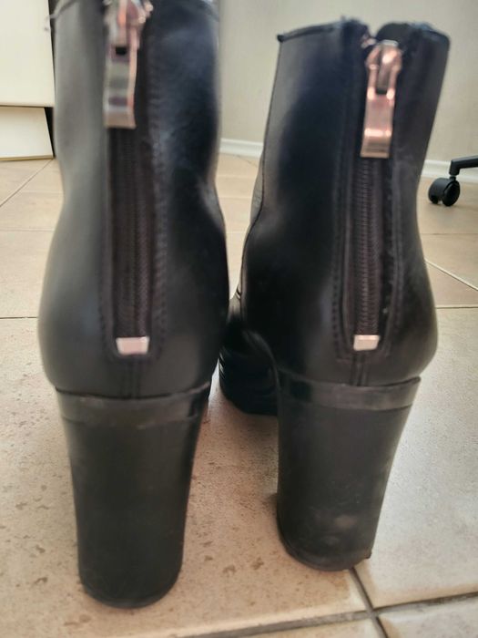 Зимни дамски черни боти, 38 р-р