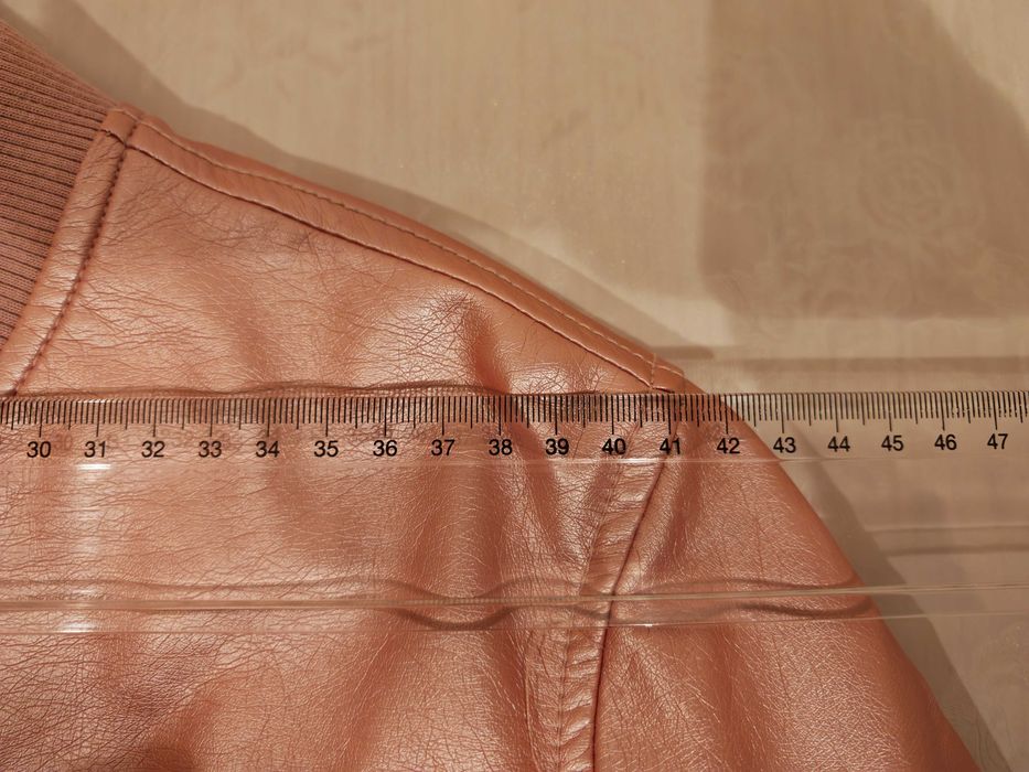 Пролетно яке Zee Lane