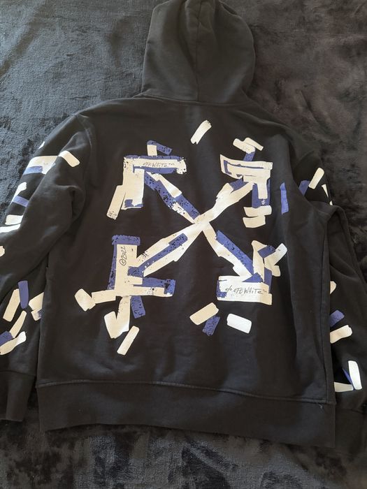 Off-white суичър