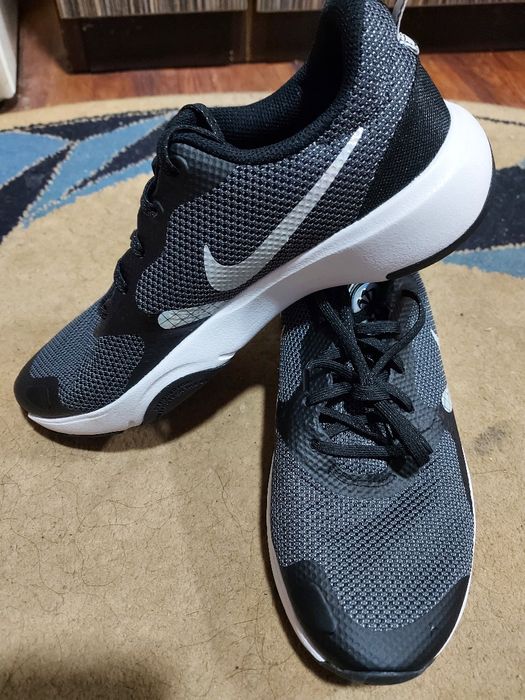 НАЙК Маратонки Нови 40 номер