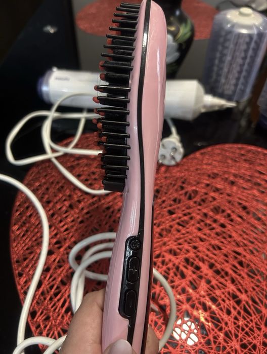 Perie de indreptat parul