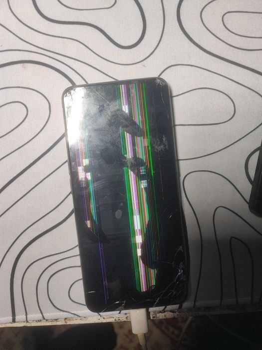 Телефоны Poco X3 pro,Realme Q3 pro