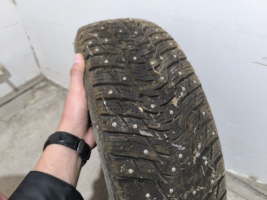 Шины зимные с шипами