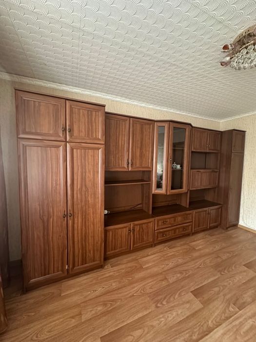 Продам стенку в отличном состоянии