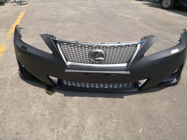 F SPORT бампер lexus is