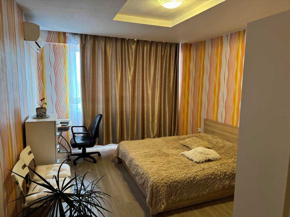 Продава тристаен апартамент в Люлин 5 град София