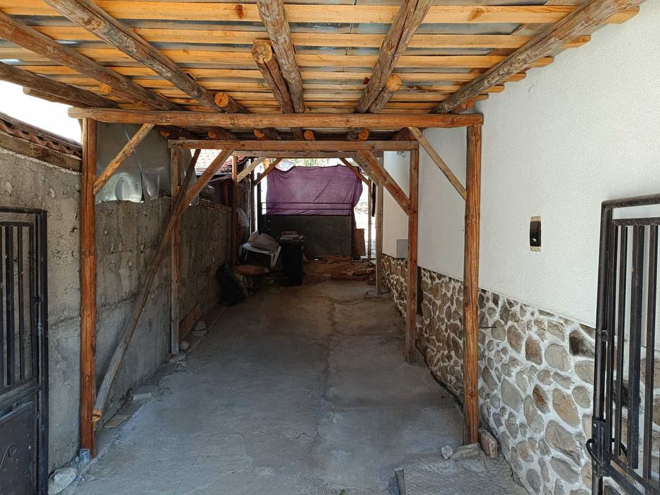 Продава се Къща в с. Долно Драглище, Област Благоевград - 132 кв.м за 1023 €/кв.м - Снимка #1