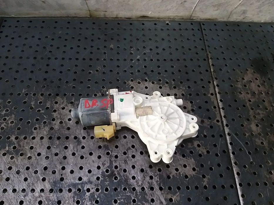 Motoras macara dreapta spate dodge caliber 0130822279 128000682a