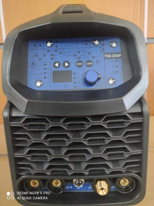 Синергичен Аргонов апарат TIG-250А  AC/DC) 250А Аргон Professional