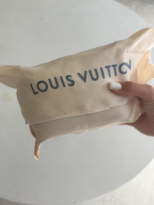 Мини дамска чанта LV