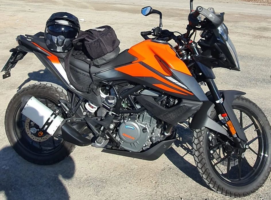 KTM 390 Adventure Stare impecabila/ABS față spate/Bluetooth/Bord digital/Husa exterior
