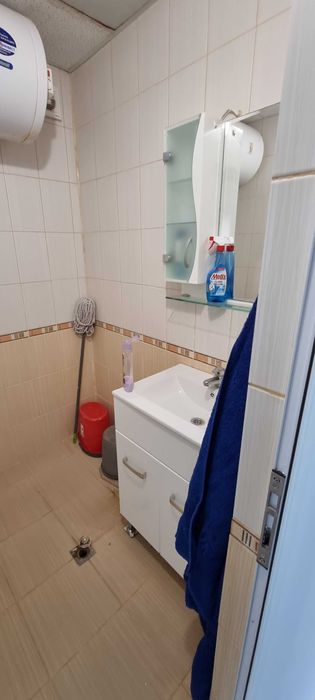 Дава се под наем Тристаен апартамент в Разград, Център - 72 кв.м за 612 € - Снимка #6