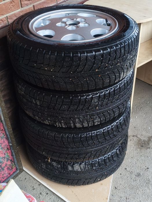 Продам резину с дисками