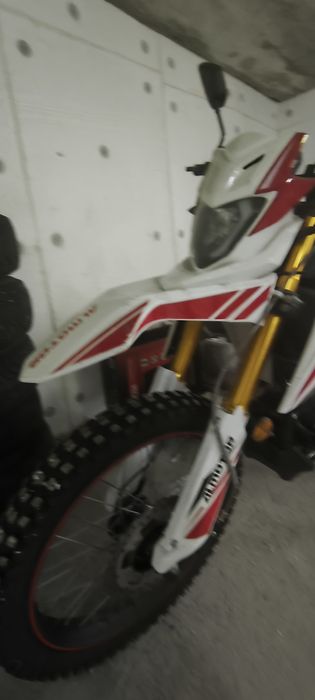 Мотоцикл эндуро almotor