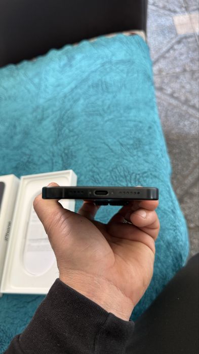 Iphone 16 pro max titanium black